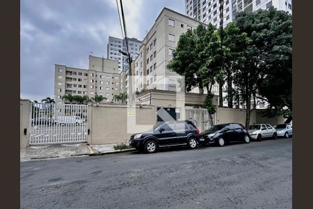 Apartamento à venda com 44m², 2 quartos e 1 vaga Apartamento à venda com 44m², 2 quartos e 1 vagaFachada