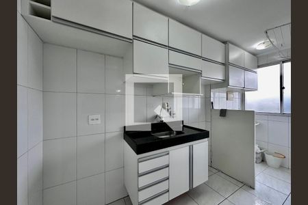 Apartamento à venda com 44m², 2 quartos e 1 vaga Apartamento à venda com 44m², 2 quartos e 1 vagaCozinha