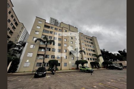 Apartamento à venda com 44m², 2 quartos e 1 vaga Apartamento à venda com 44m², 2 quartos e 1 vagaFachada Bloco
