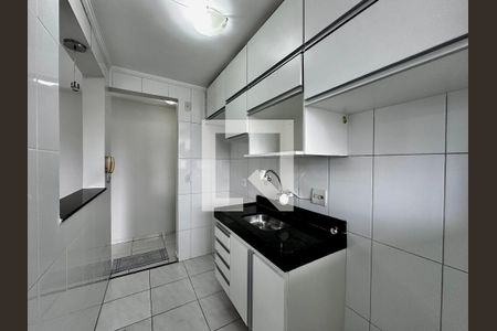 Apartamento à venda com 44m², 2 quartos e 1 vaga Apartamento à venda com 44m², 2 quartos e 1 vagaCozinha