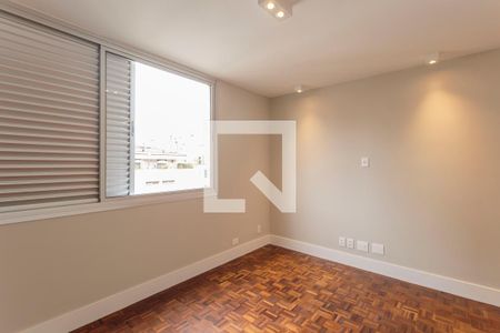 Apartamento à venda com 197m², 2 quartos e 1 vaga