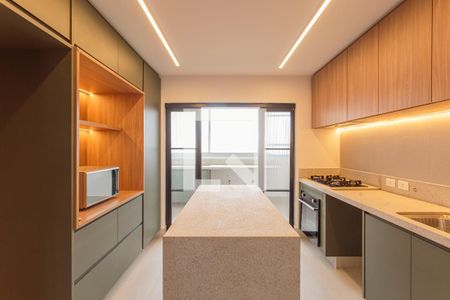 Apartamento à venda com 197m², 2 quartos e 1 vaga