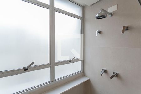 Apartamento à venda com 197m², 2 quartos e 1 vaga