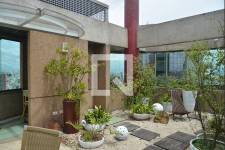 Apartamento à venda com 440m², 6 quartos e 4 vagasCobertura