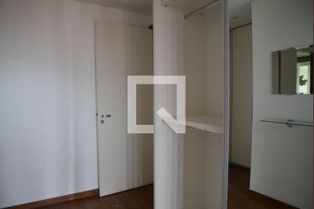 Apartamento à venda com 440m², 6 quartos e 4 vagasQuarto suite 5