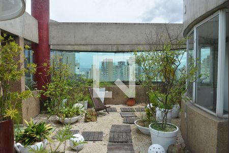 Apartamento à venda com 440m², 6 quartos e 4 vagasCobertura