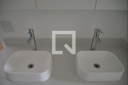 Apartamento à venda com 440m², 6 quartos e 4 vagasBanheiro da Suíte 3