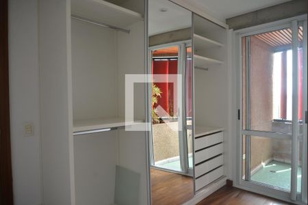 Apartamento à venda com 440m², 6 quartos e 4 vagasQuarto suite 5
