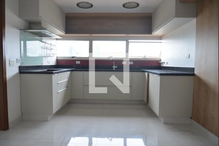 Apartamento à venda com 440m², 6 quartos e 4 vagasCozinha