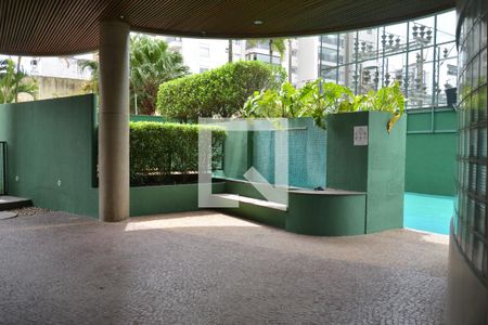 Apartamento à venda com 440m², 6 quartos e 4 vagasArea de Circulação