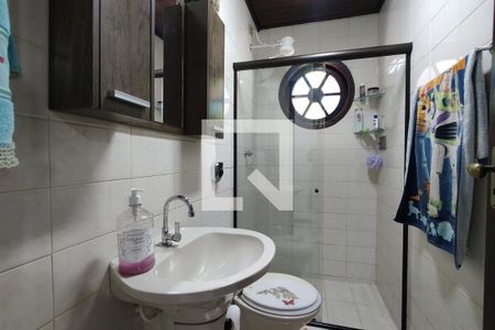 Casa de condomínio à venda com 203m², 3 quartos e 3 vagas Casa de condomínio à venda com 203m², 3 quartos e 3 vagasBanheiro Social