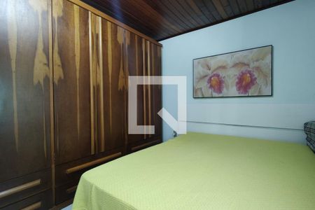 Casa de condomínio à venda com 203m², 3 quartos e 3 vagas Casa de condomínio à venda com 203m², 3 quartos e 3 vagasQuarto 1 - Suíte