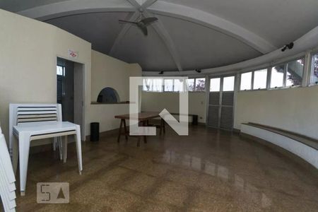 Apartamento à venda com 60m², 2 quartos e 1 vaga Apartamento à venda com 60m², 2 quartos e 1 vagaÁrea comum - Churrasqueira