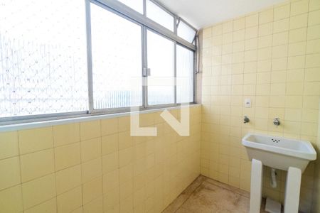 Apartamento à venda com 60m², 2 quartos e 1 vaga Apartamento à venda com 60m², 2 quartos e 1 vagaLavanderia