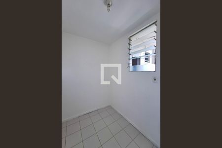 Apartamento à venda com 78m², 2 quartos e 1 vaga Apartamento à venda com 78m², 2 quartos e 1 vagaQuarto de Serviço