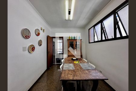 Apartamento para alugar com 195m², 4 quartos e 4 vagas Apartamento para alugar com 195m², 4 quartos e 4 vagasCopa