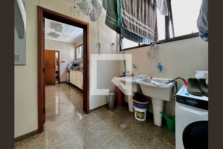 Apartamento para alugar com 195m², 4 quartos e 4 vagas Apartamento para alugar com 195m², 4 quartos e 4 vagasÁrea de Serviço