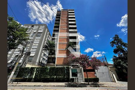 Apartamento para alugar com 195m², 4 quartos e 4 vagas Apartamento para alugar com 195m², 4 quartos e 4 vagasFachada