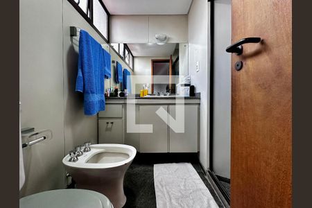 Apartamento para alugar com 195m², 4 quartos e 4 vagas Apartamento para alugar com 195m², 4 quartos e 4 vagasSuíte 3
