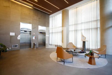 Studio para alugar com 38m², 1 quarto e 1 vaga Studio para alugar com 38m², 1 quarto e 1 vagaHall Social