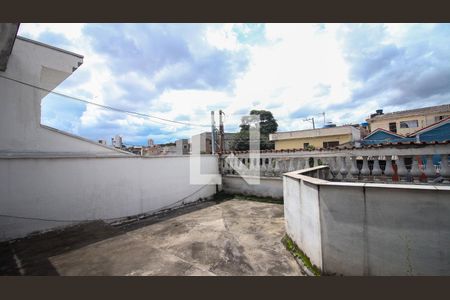 Casa à venda com 240m², 4 quartos e 2 vagas Casa à venda com 240m², 4 quartos e 2 vagasÁrea comum