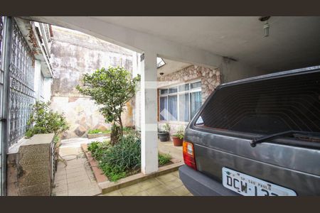 Casa à venda com 240m², 4 quartos e 2 vagas Casa à venda com 240m², 4 quartos e 2 vagasÁrea comum