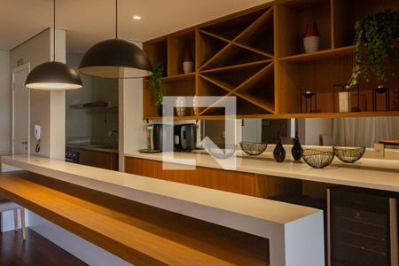 Apartamento à venda com 229m², 3 quartos e 3 vagas Apartamento à venda com 229m², 3 quartos e 3 vagasÁrea comum - Salão de festas