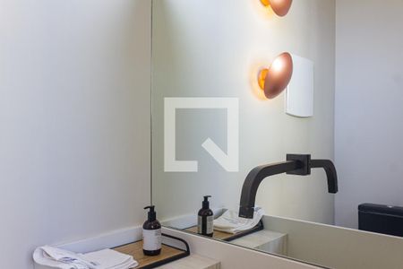 Apartamento à venda com 229m², 3 quartos e 3 vagas Apartamento à venda com 229m², 3 quartos e 3 vagasLavabo 2