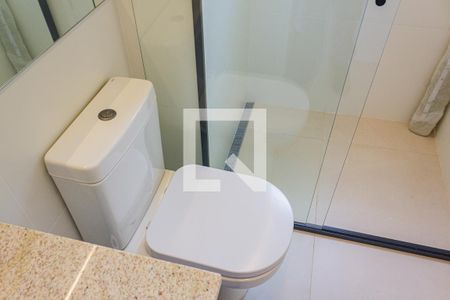 Apartamento à venda com 229m², 3 quartos e 3 vagas Apartamento à venda com 229m², 3 quartos e 3 vagasBanheiro 1