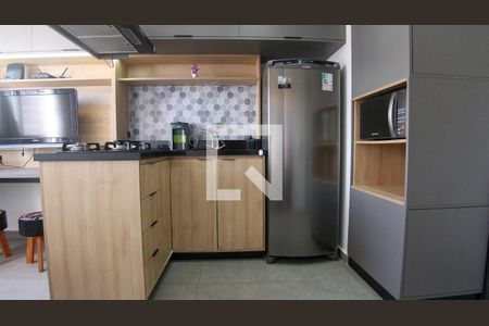 Sala e Cozinha de apartamento para alugar com 1 quarto, 24m² em Vila Prudente, São Paulo