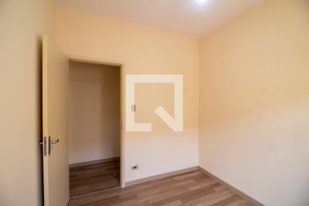 Casa à venda com 234m², 3 quartos e 2 vagas Casa à venda com 234m², 3 quartos e 2 vagasQuarto 2