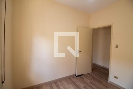 Casa à venda com 234m², 3 quartos e 2 vagas Casa à venda com 234m², 3 quartos e 2 vagasQuarto 2