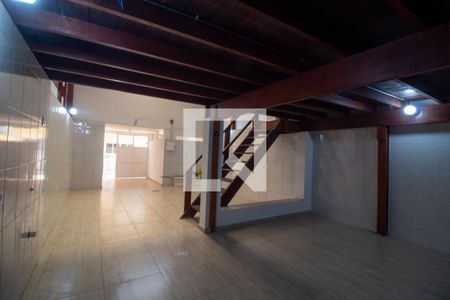 Casa à venda com 234m², 3 quartos e 2 vagas Casa à venda com 234m², 3 quartos e 2 vagasSalão de Festas
