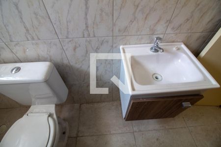 Casa à venda com 234m², 3 quartos e 2 vagas Casa à venda com 234m², 3 quartos e 2 vagasBanheiro