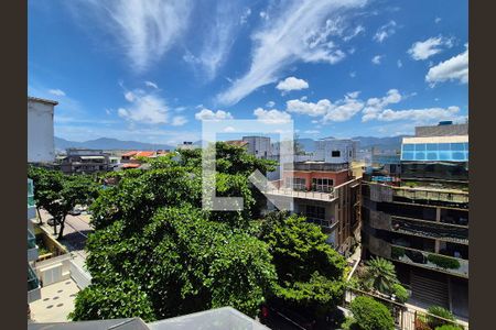 Apartamento para alugar com 250m², 4 quartos e 3 vagasVista