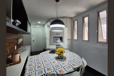 Apartamento para alugar com 250m², 4 quartos e 3 vagasCopa