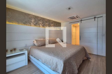 Apartamento para alugar com 250m², 4 quartos e 3 vagasSuíte 2