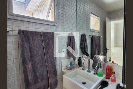 Apartamento para alugar com 250m², 4 quartos e 3 vagasBanheiro da Suíte 4