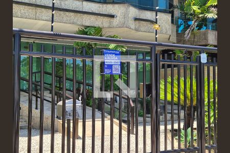 Apartamento para alugar com 250m², 4 quartos e 3 vagasPlaca