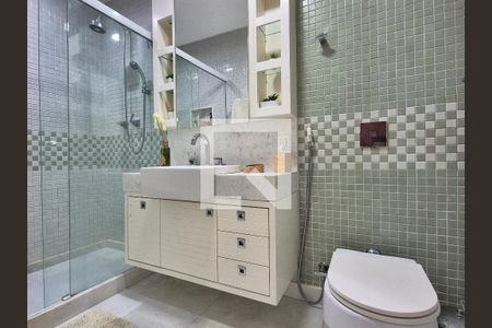 Apartamento para alugar com 250m², 4 quartos e 3 vagasBanheiro da Suíte 1