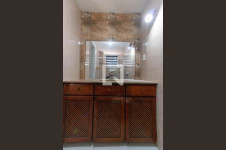 Apartamento à venda com 183m², 3 quartos e 1 vagaBanheiro da Suíte