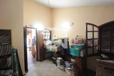 Casa à venda com 240m², 6 quartos e 3 vagasDepósito