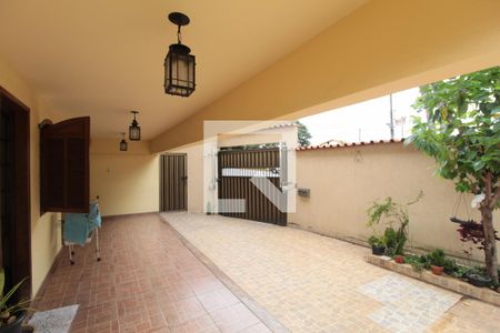 Casa à venda com 240m², 6 quartos e 3 vagasGaragem