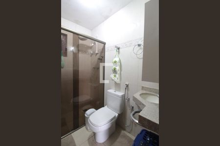 Casa à venda com 240m², 6 quartos e 3 vagasBanheiro Social