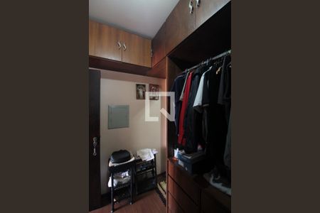 Casa à venda com 240m², 6 quartos e 3 vagasQuarto