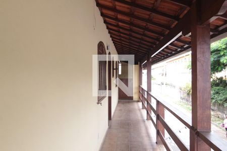 Casa à venda com 240m², 6 quartos e 3 vagasVaranda 