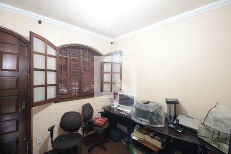 Casa à venda com 240m², 6 quartos e 3 vagasQuarto 2