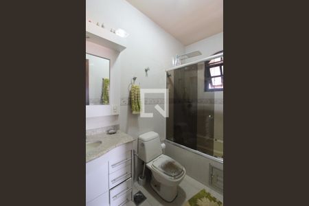 Casa à venda com 240m², 6 quartos e 3 vagasQuarto