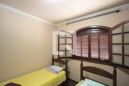 Casa à venda com 240m², 6 quartos e 3 vagasQuarto 3