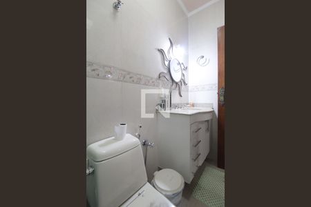 Casa à venda com 240m², 6 quartos e 3 vagasBanheiro Social